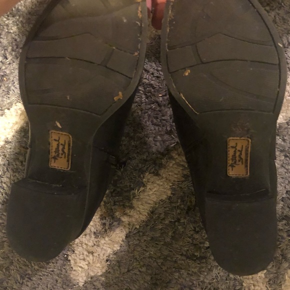 Natural Soul Pleather heeled black bootie - Picture 5 of 6